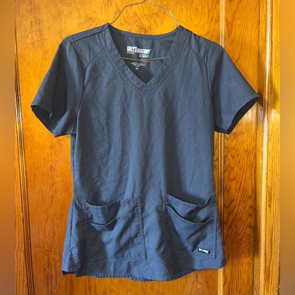 Greys anatomy dark gray scrubs SZ: XS - Picture 2 of 8